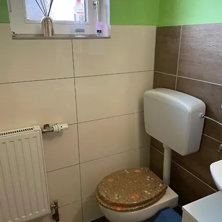 #7 Doppelzimmer Mit Gemeinschaftsbad