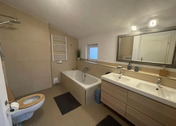 #7 Doppelzimmer Mit Gemeinschaftsbad Pansiyon